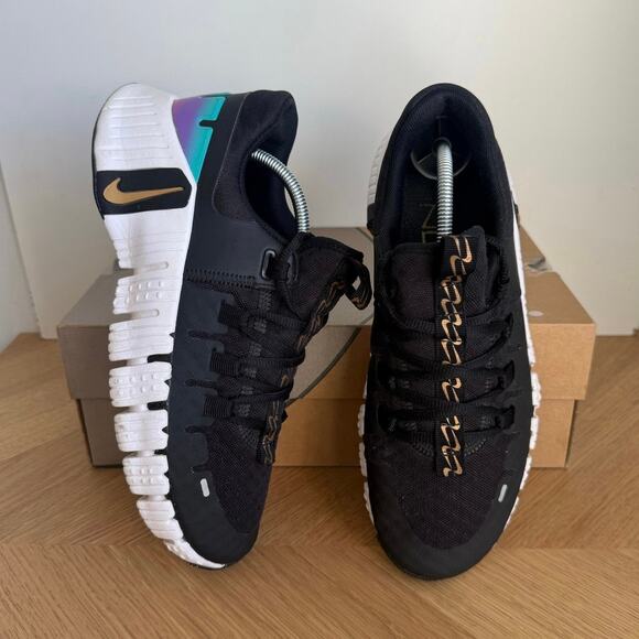 Nike Free Metcon 5 Black/ Fireberry Gold Women Running Sneakers - SZ 8.5 - Picture 10 of 13